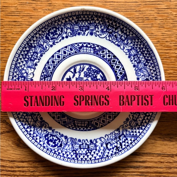 Blue and White saucers- set of 3- no brand - Picture 5 of 5